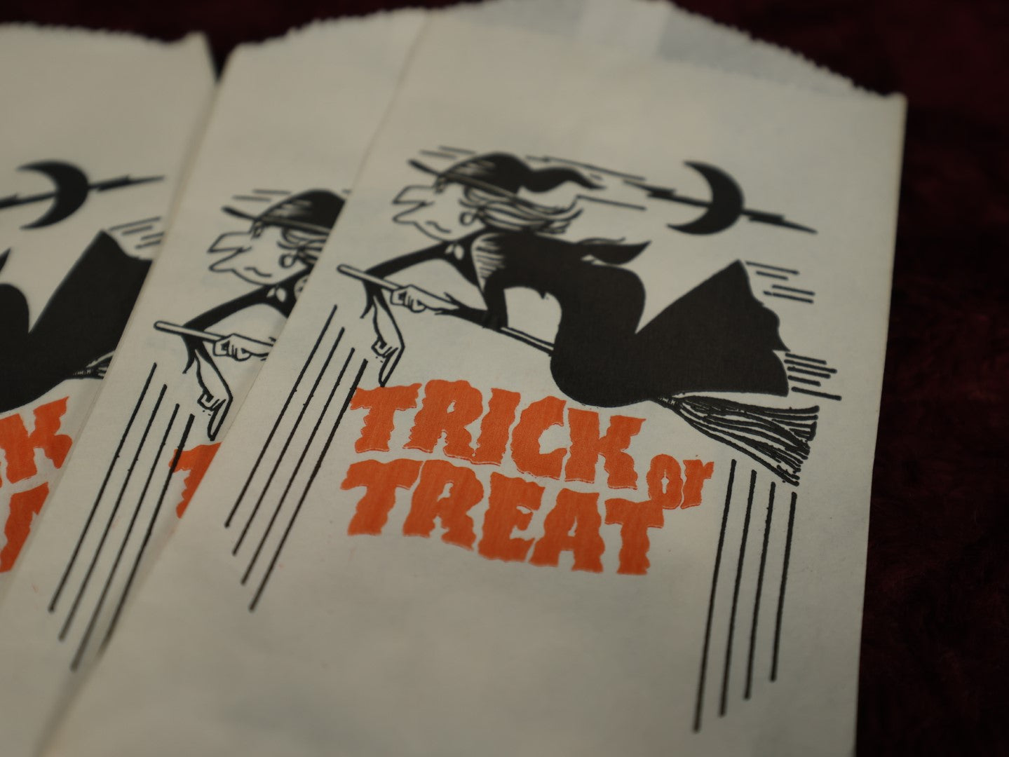Lot 140 - Approximately 25 Vintage Halloween Trick Or Treat Bags With Witch Flying On Broom