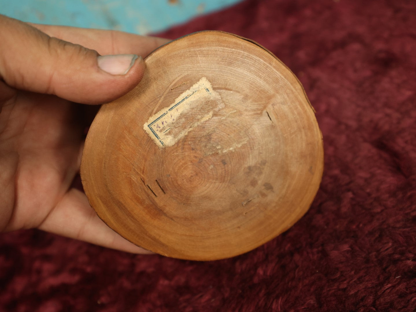 Lot 049 - Antique Wooden Branch Keepsake Box, A Souvenir Of Lookout Mountain, With Many Antique Buttons, Marked Martha, October 21, 1924