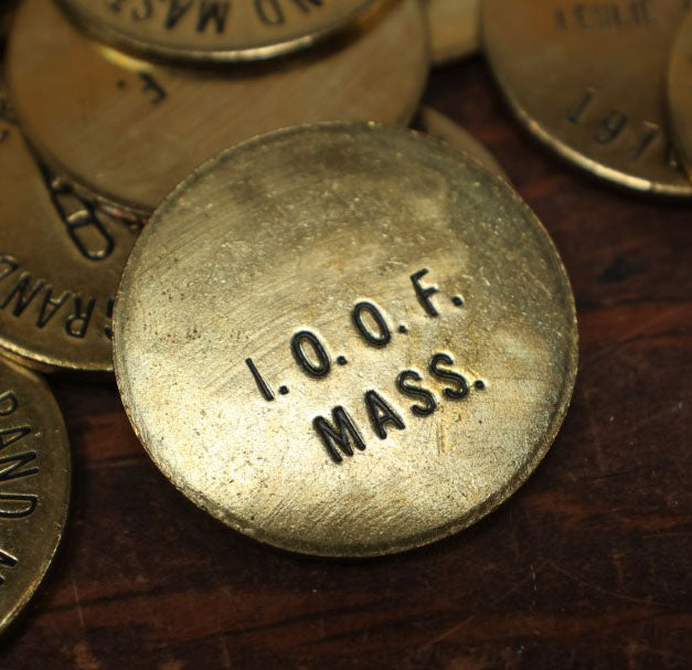 Lot 121 - Grouping Of Vintage Brass Odd Fellows I.O.O.F. Tokens Commemorating Grand Master Leslie H. Cady Who Served From 1970-1971, Massachusetts