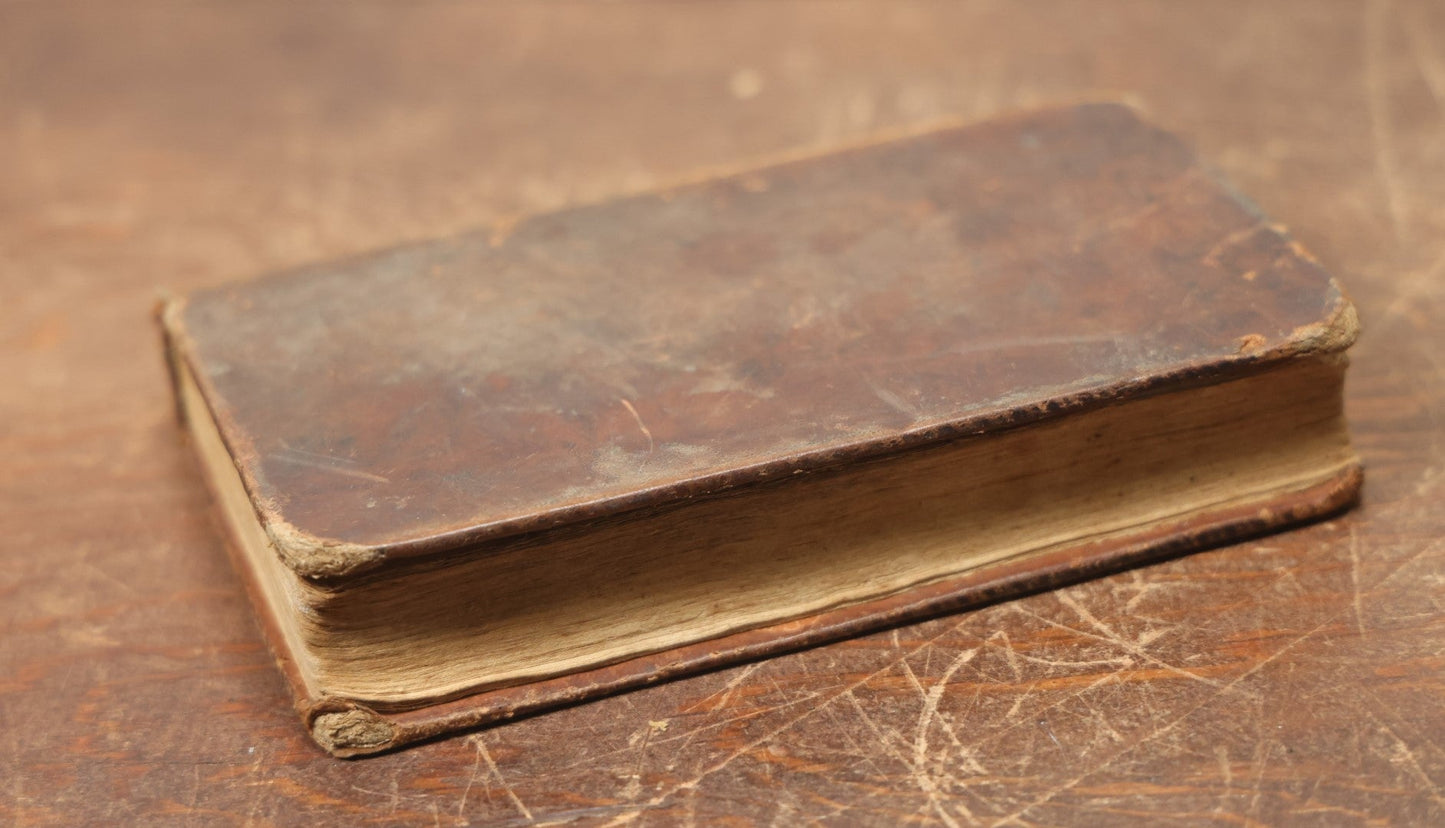 Lot 039 - "The Columbian Orator" Early 19th Century Book By Caleb Bingham, A.M., Instructional Book On The Art Of Eloquence, With Famous Speeches And Dialogues, Eighth Edition, 1817