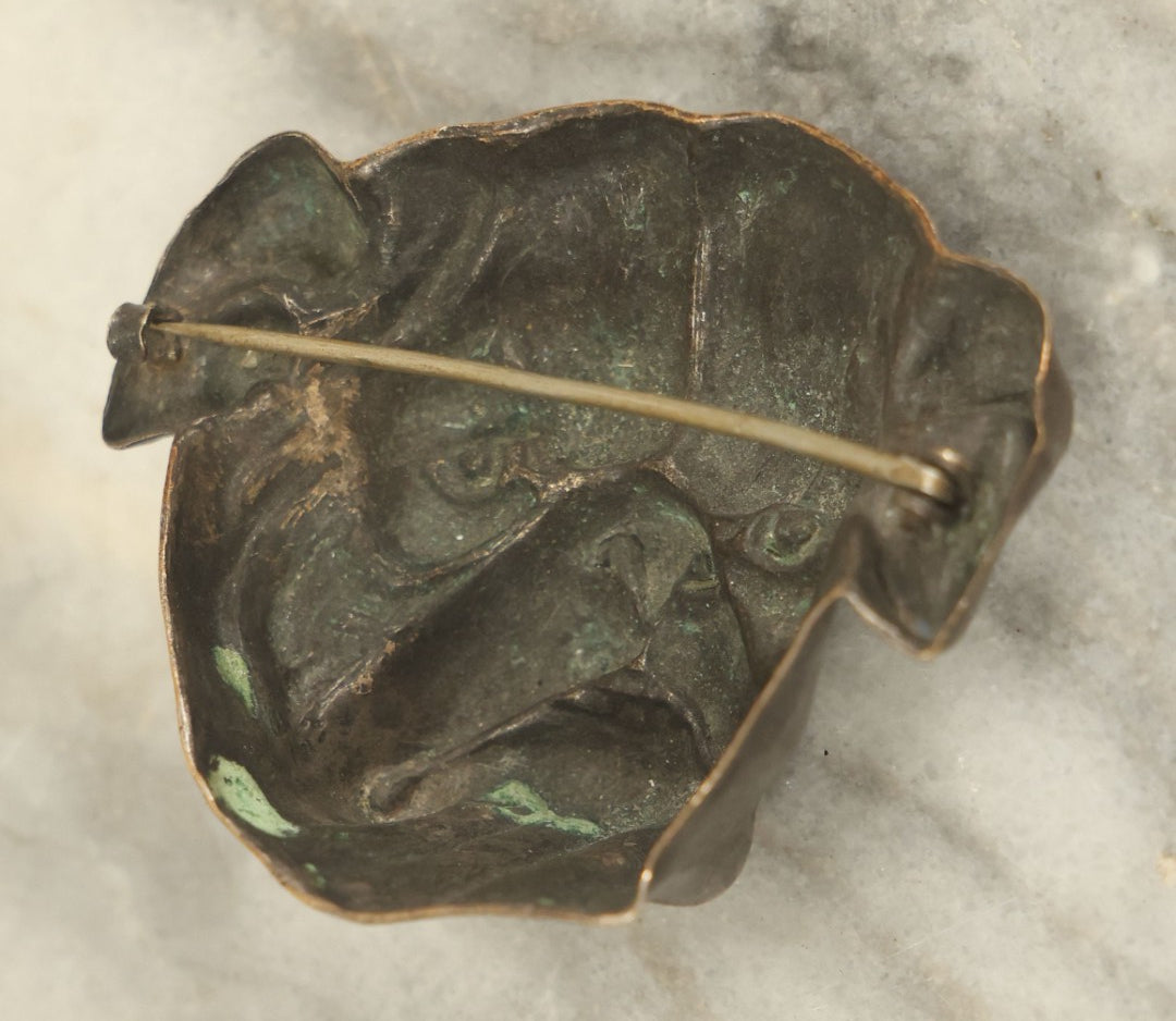 Lot 015 - Antique English Bulldog Dog Head Brooch Pin