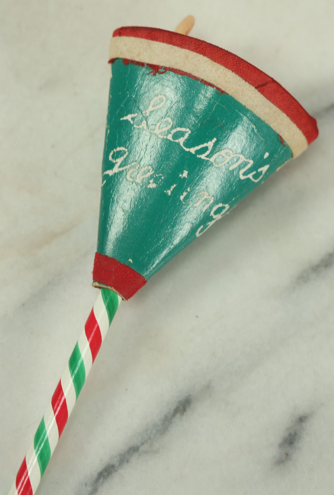 Lot 139 - Vintage Christmas Santa Claus Pop-Up Season's Greetings Pencil Toy