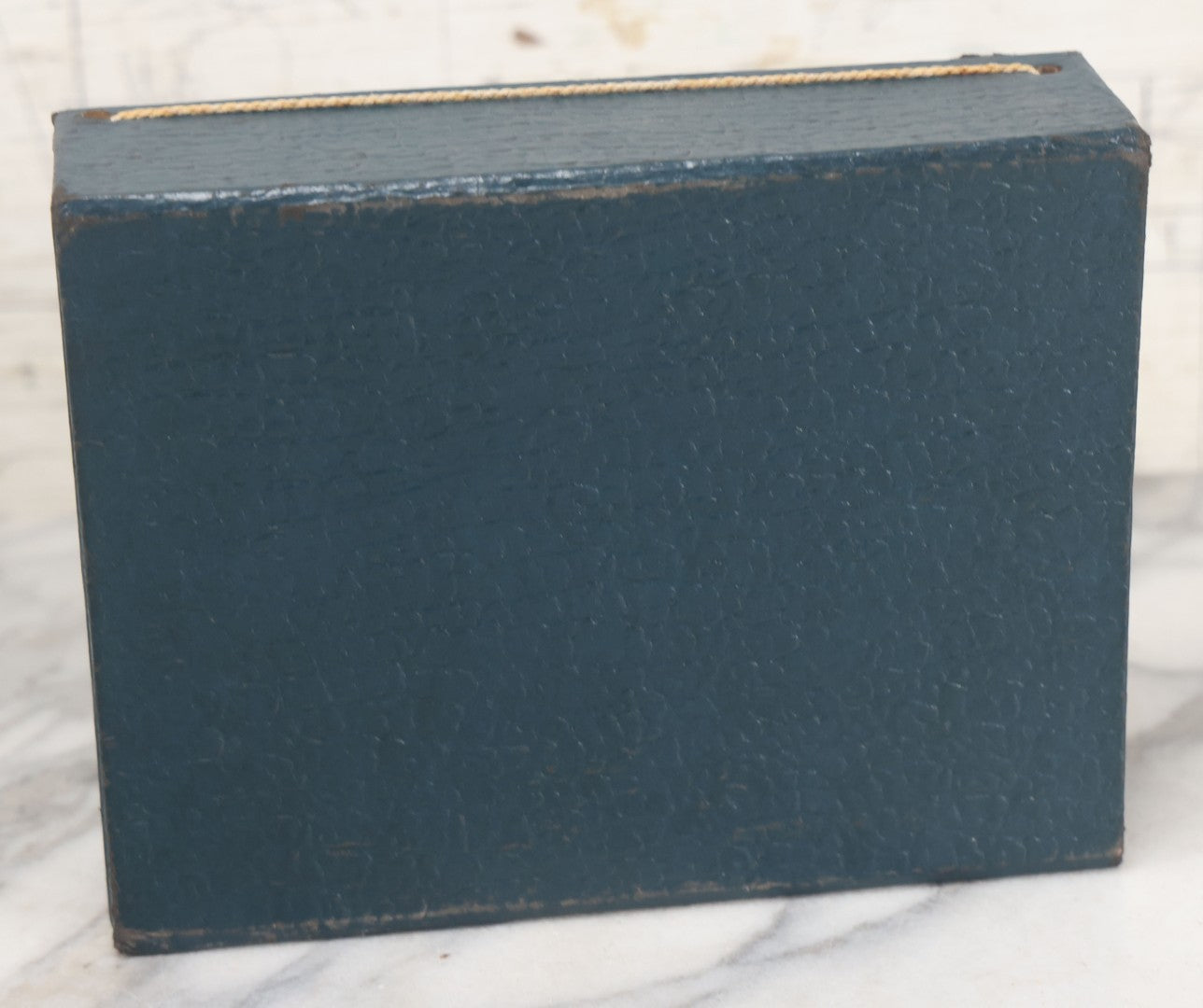 Lot 083 - Vintage Blue Leatherette Travel Handkerchief Box With Scottie Dog, Brass Button