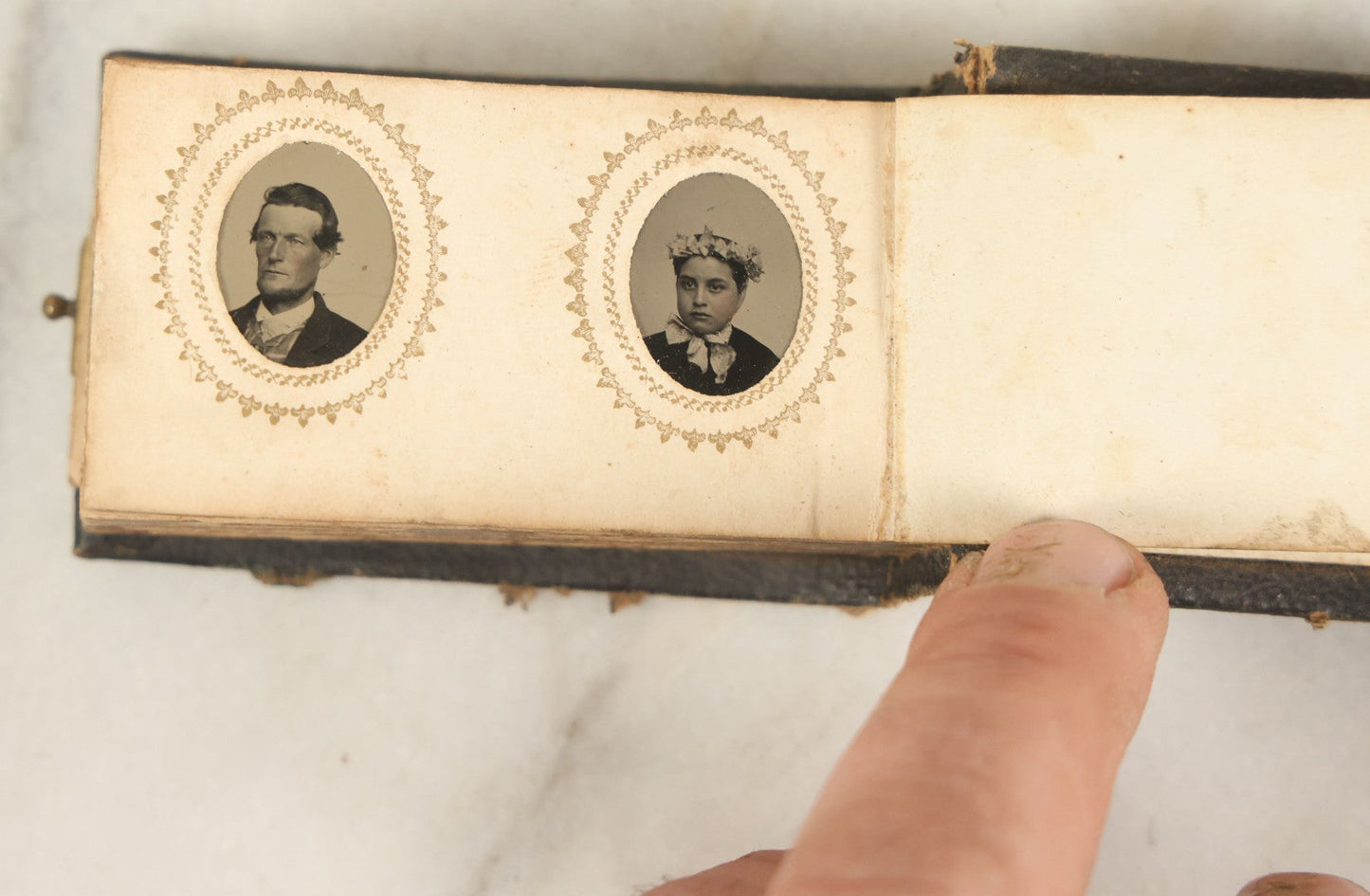 Lot 051 - Antique Gem Tintype Album With 46 Tintype Photographs Of Men, Women, And Children, Including Two "Not-So-Hidden" Mother Photographs