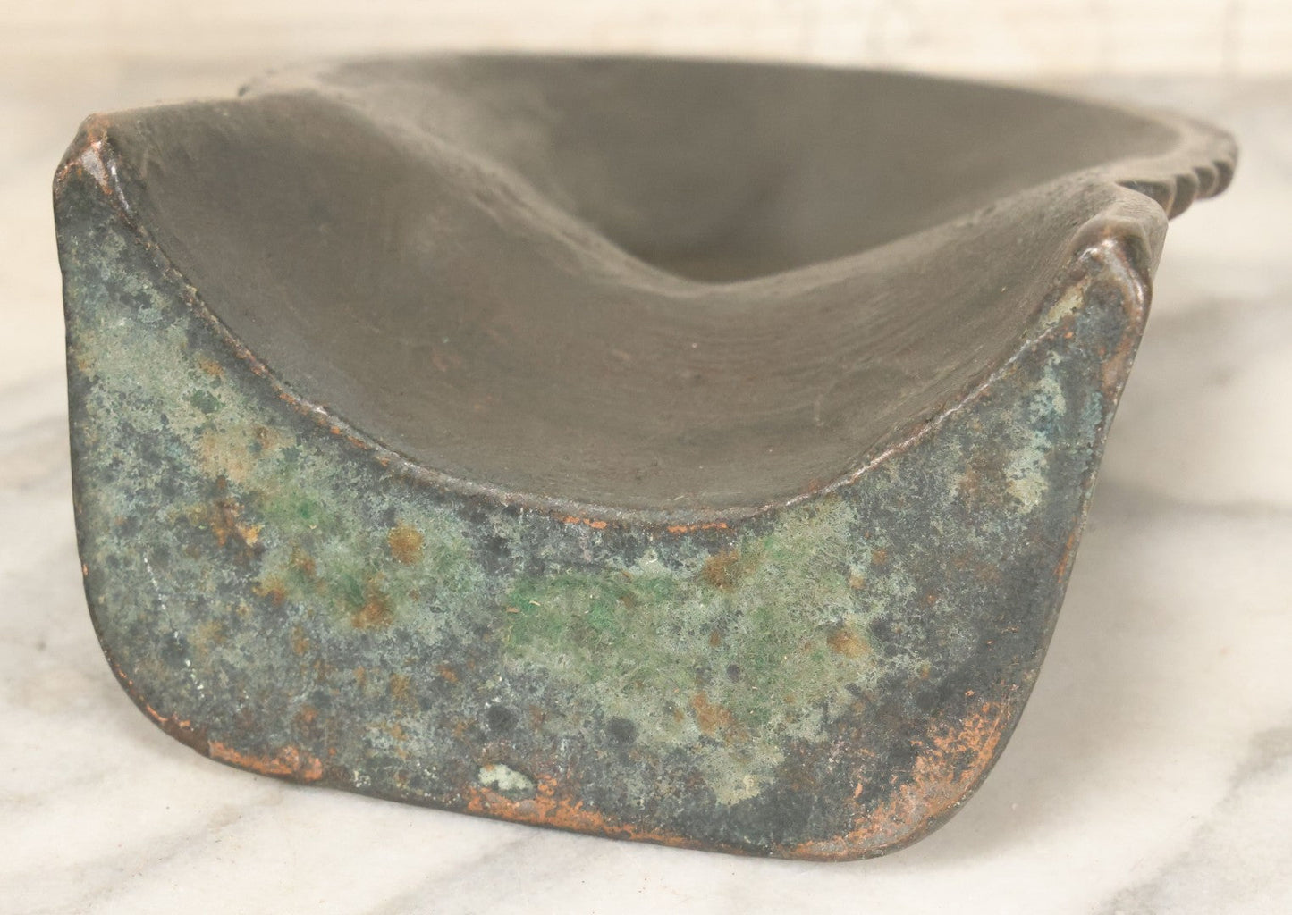 Lot 036 - Antique Cast Iron Native American Chief Bookends, Bronze Finish, Early 20th Century, Rustic Decor