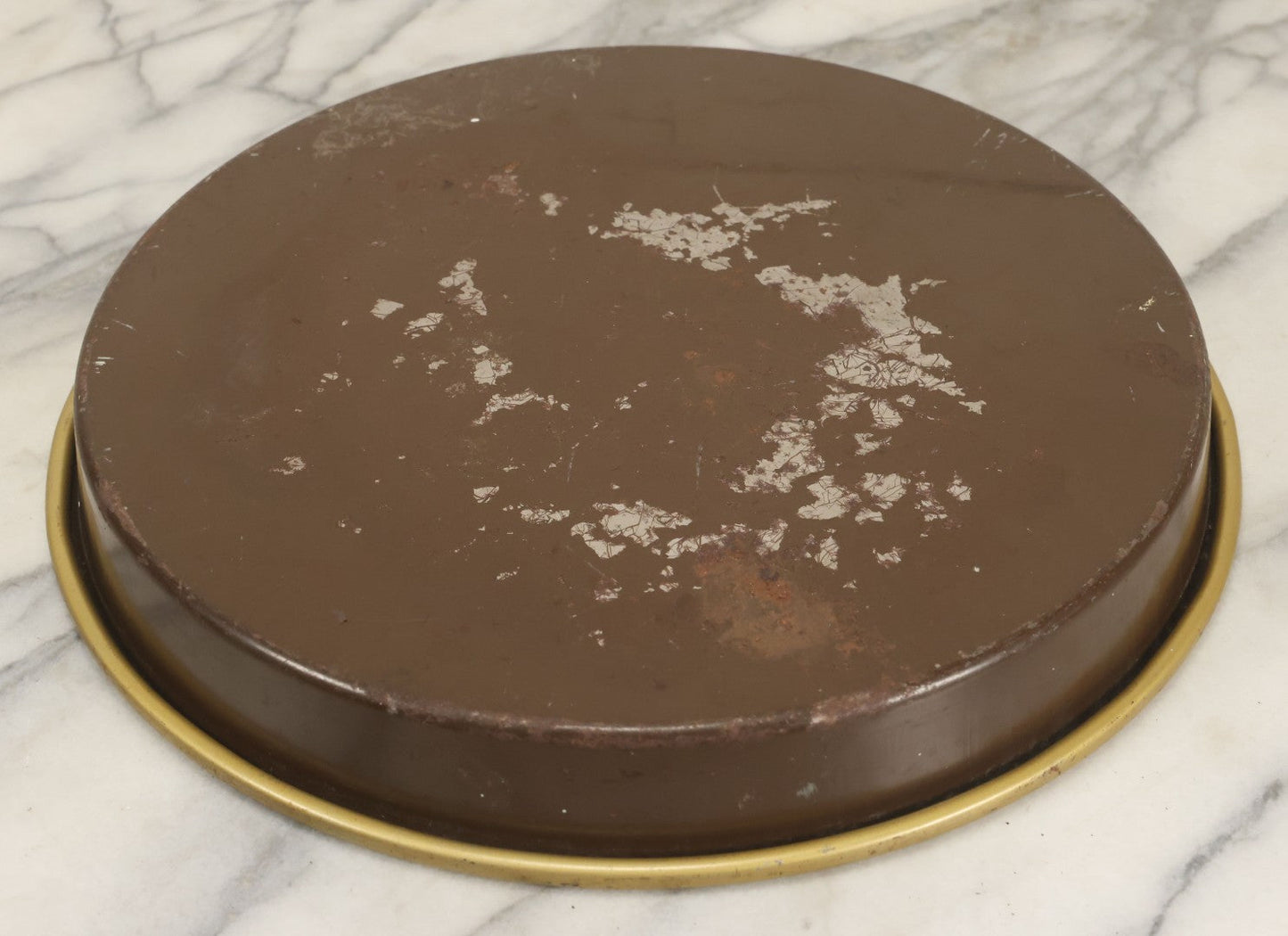 Lot 100 - Vintage Dobler Brewing Company Tin Lithograph Beer Tray With Beautiful Woman, Albany, New York, After A. Asti, 13-1/4" Diameter