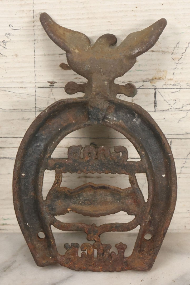 Lot 053 - Antique Cast Iron Horseshoe With Shaking Hands Motif, Eagle, "Good Luck," With Wall Mounting Holes