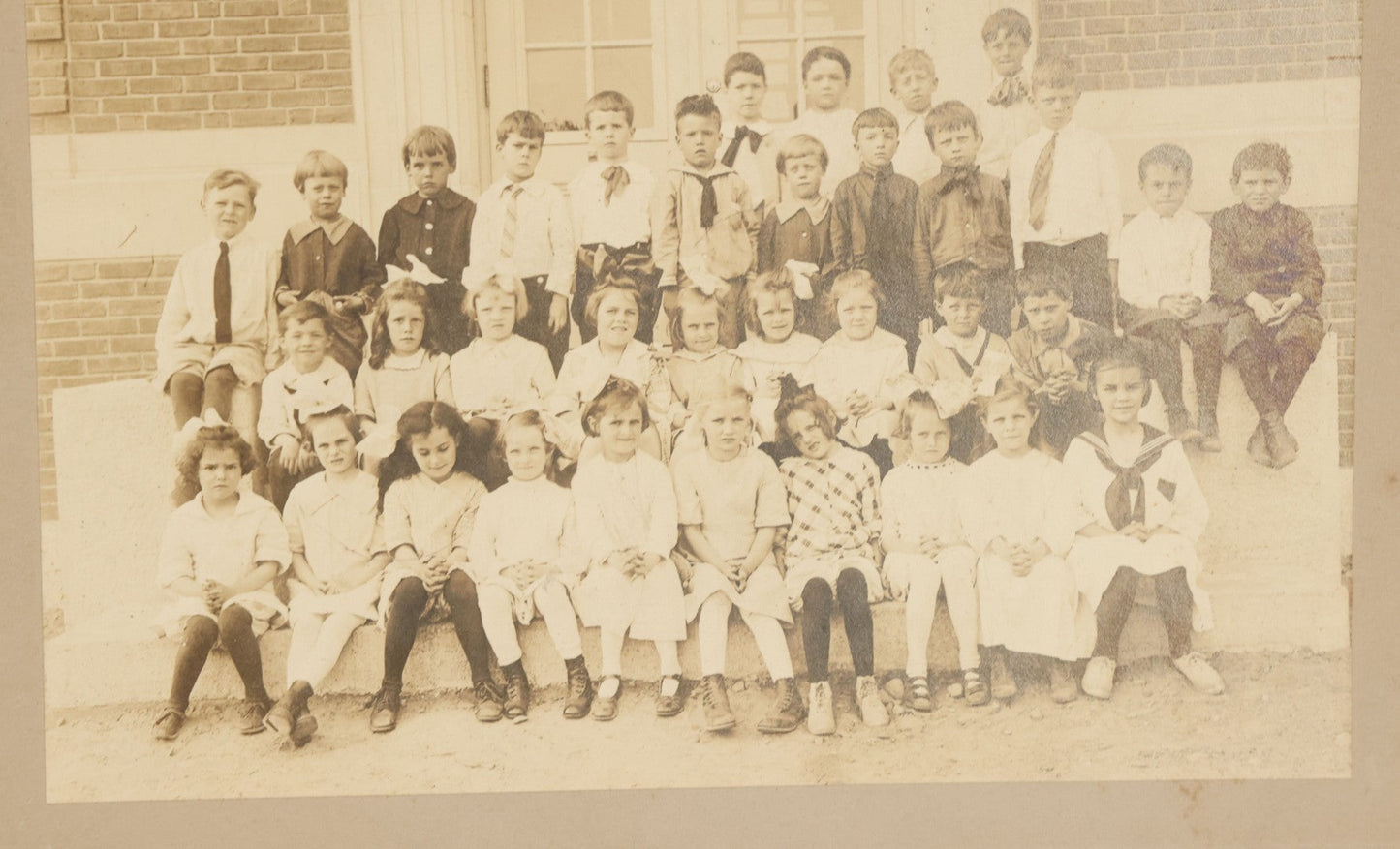 Lot 062 - Grouping Of Three Antique Boarded Photographs Of School Classes Including Miss Coleman's Kindergarten Class Taken May, 1914 On A Field Trip To The Antietam Battlefield Civil War Memorial, And Photos From 1915 And 1916