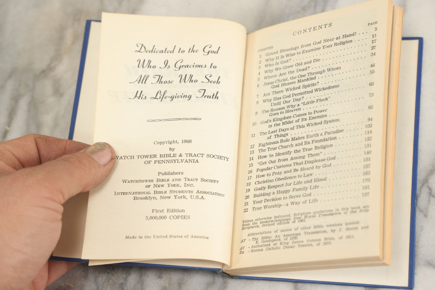 Lot 170 - "The Truth That Leads To Eternal Life" Vintage Book By Watch Tower Bible & Tract Society Of Pennsylvania, 1968