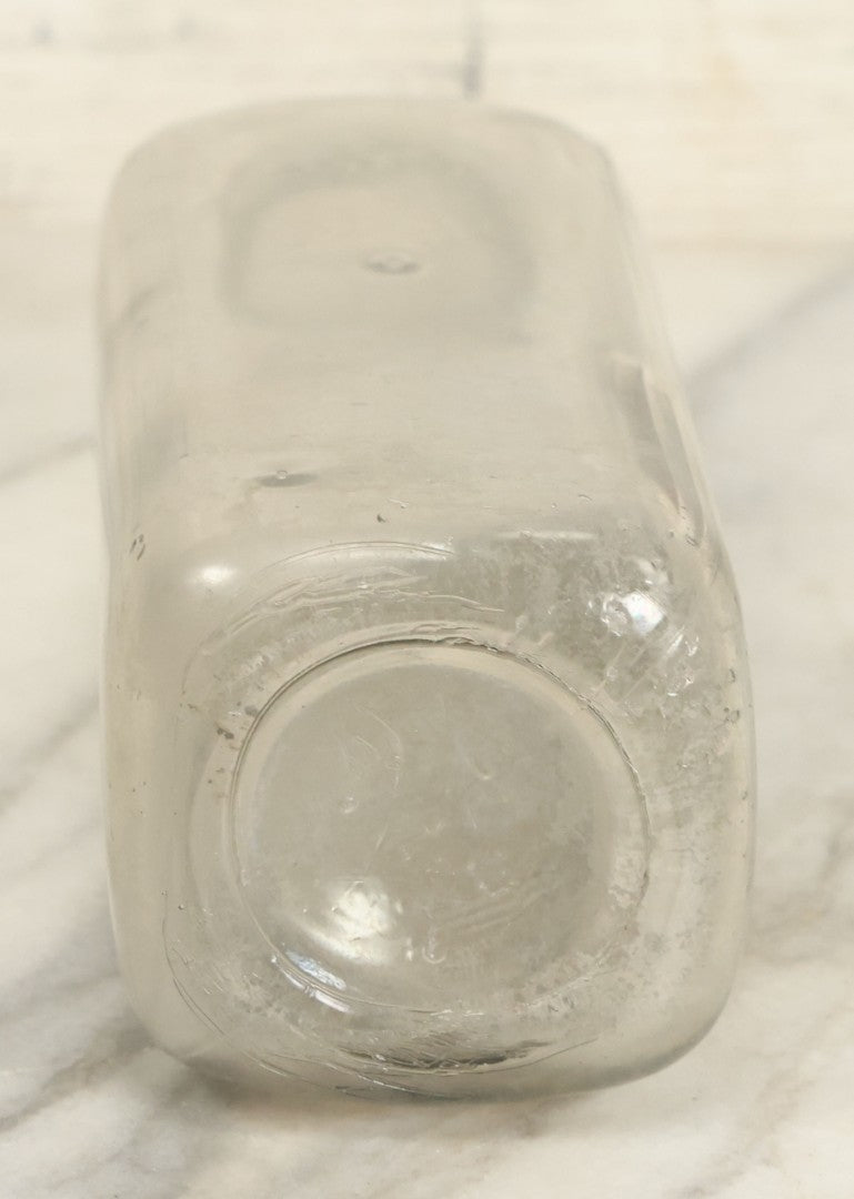 Lot 029 - Antique Embalming Fluid Bottle From The Embalmer's Supply Co., Westport, Connecticut