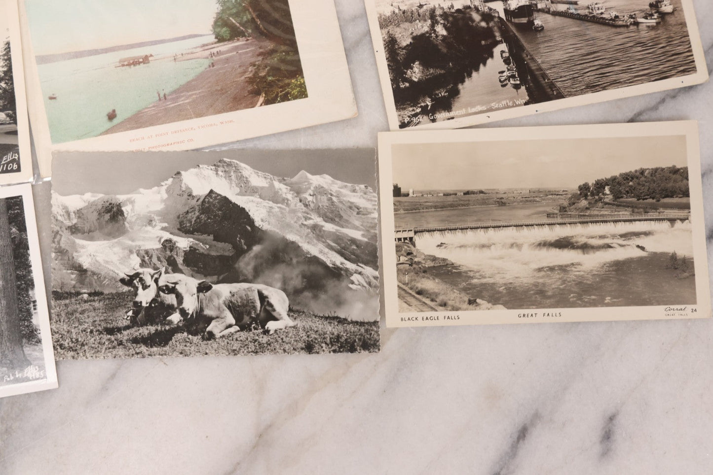 Lot 109 - Grouping Of Twelve Antique And Vintage Landmark And Travel Postcards Of Western States, Including Locations In Washington And Oregon