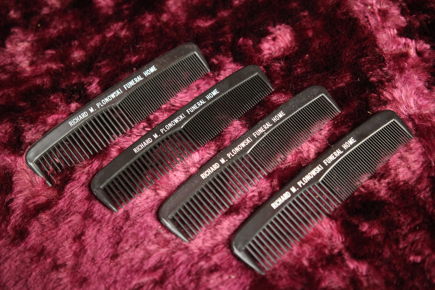 Richard M. Plonowski Funeral Home Advertising Combs - Pack of 4