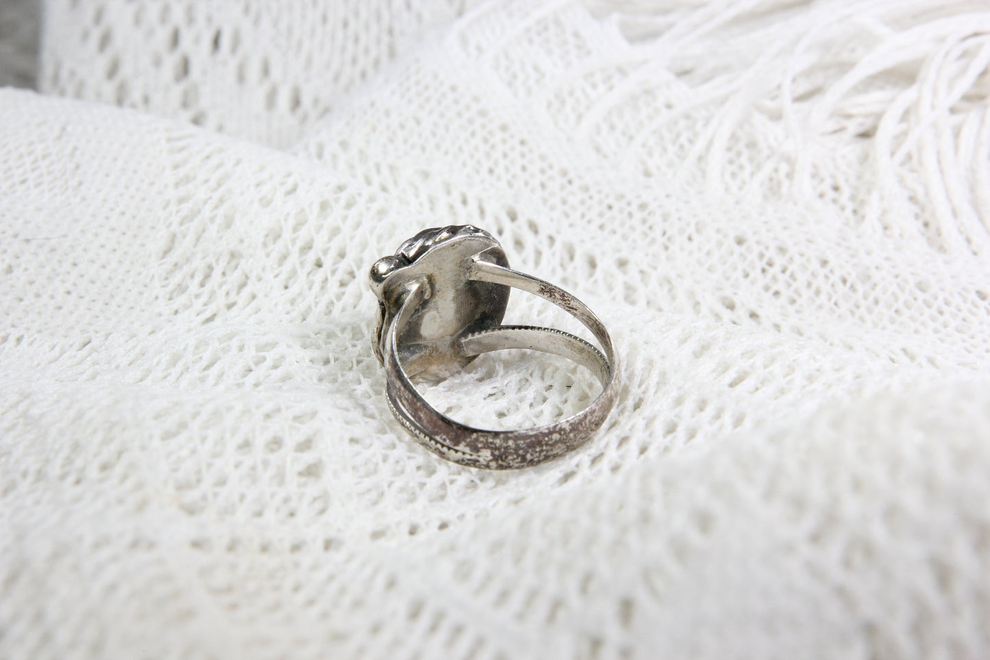 Sterling Silver Ring with Lapis Lazuli, Size 7.5