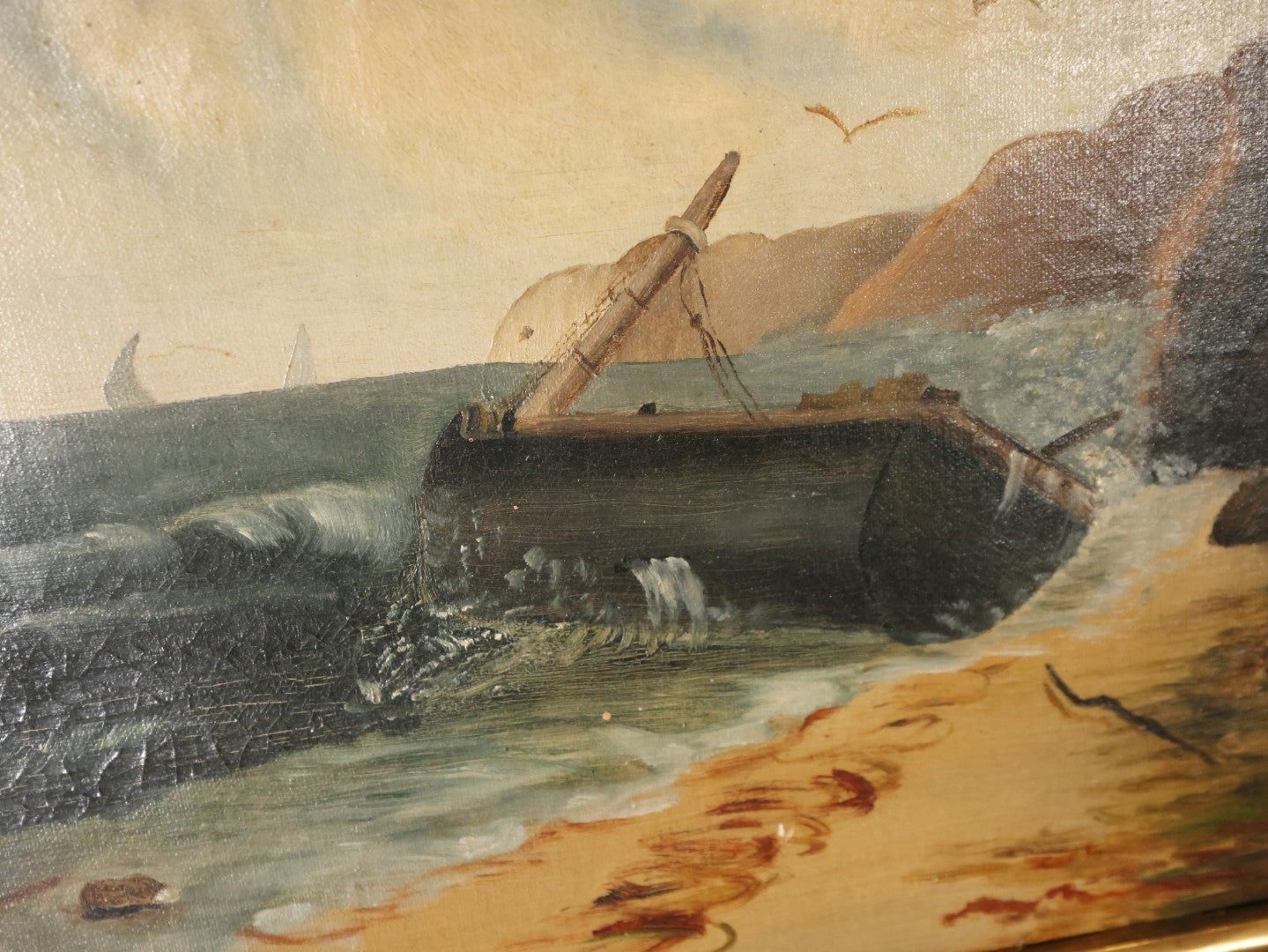 Antique Oil On Canvas Painting Of A Shipwreck Washed Up On The Beach With Sailboats And Seagulls In The Distance, Nautical Painting, In Deep Ornate Gilt Frame, Note Frame Damage