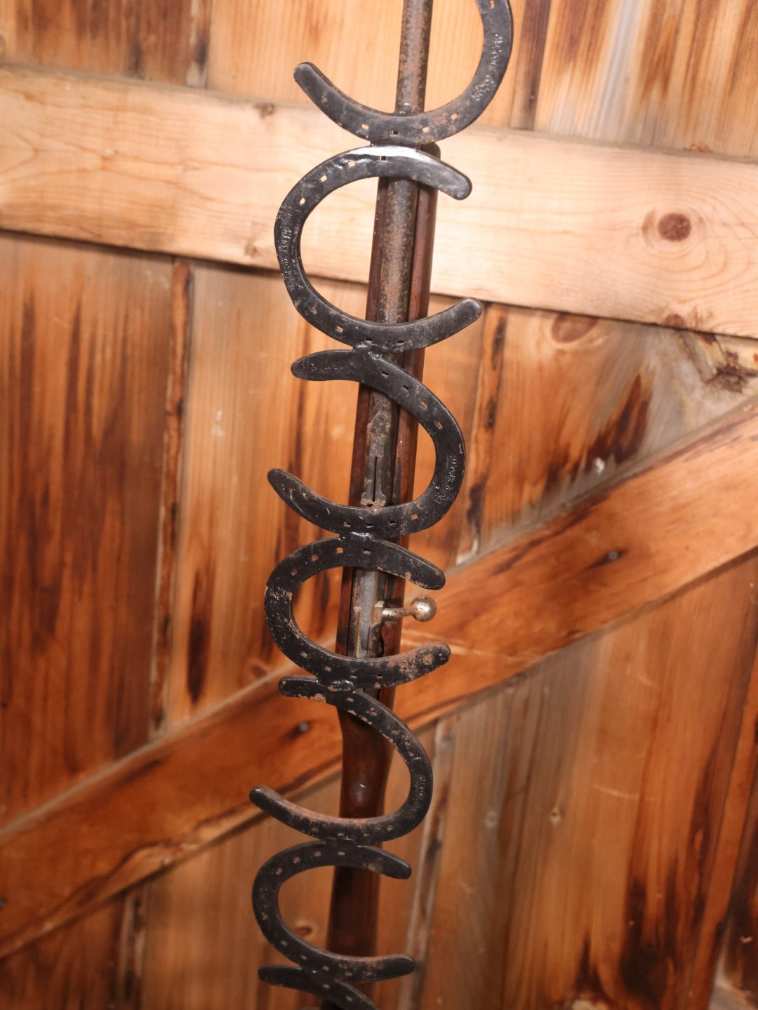 Vintage Western Folk Art Sculpture, Welded Horseshoes And Antique Rifle, Coat Stand Or Lamp, Likely Unfinished