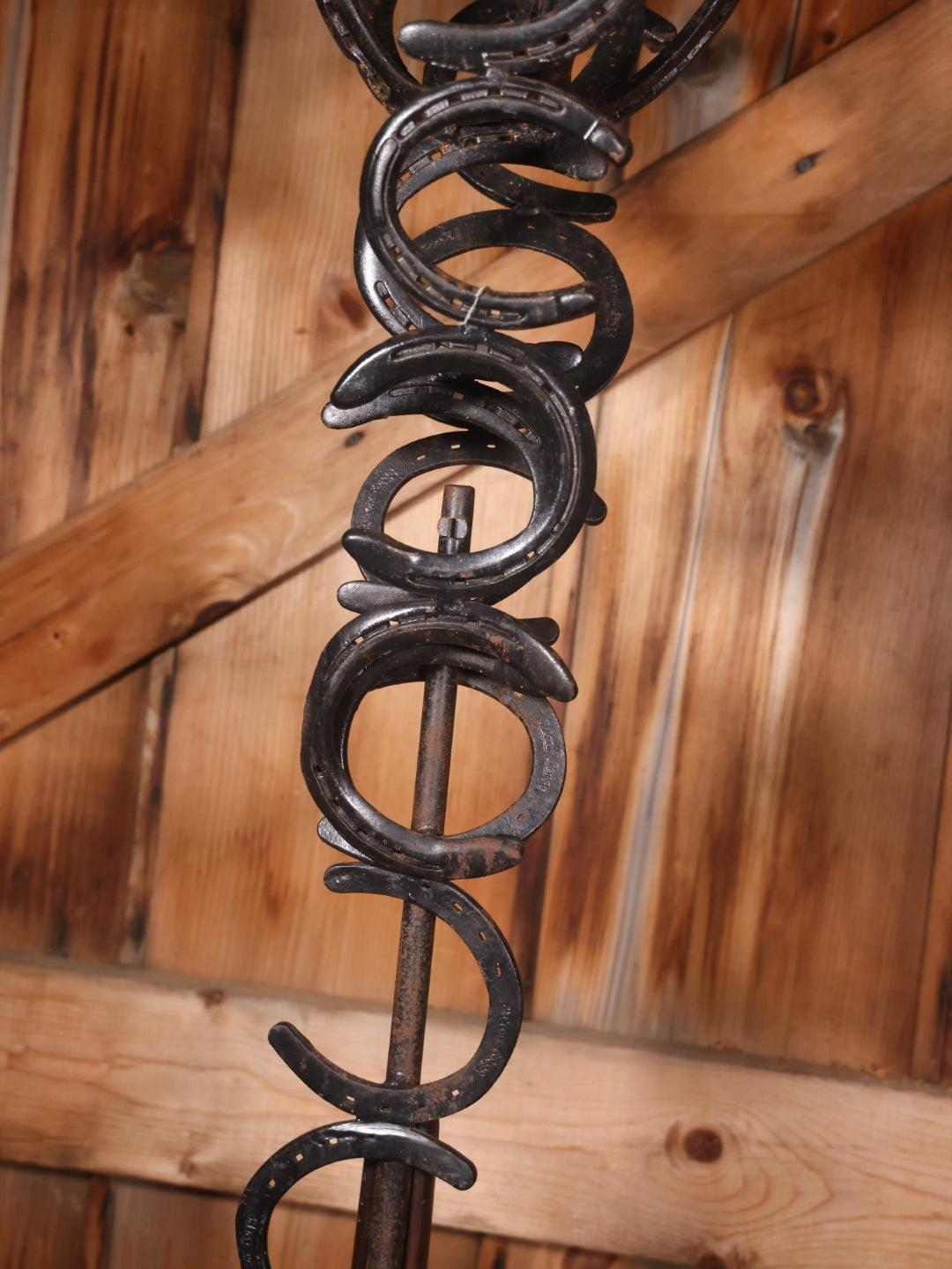 Vintage Western Folk Art Sculpture, Welded Horseshoes And Antique Rifle, Coat Stand Or Lamp, Likely Unfinished