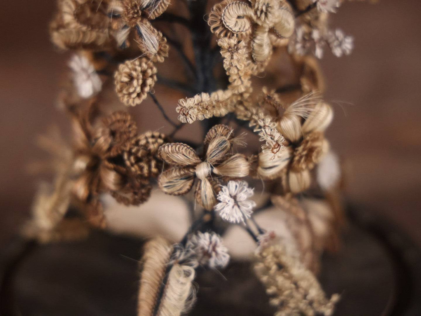 Victorian Human Hair Tree In Glass Cloche Dome With Provenance, Done By Isabella Upham Morse (1849-1927), Containing Hair Of The Upham Family, Circa 1895