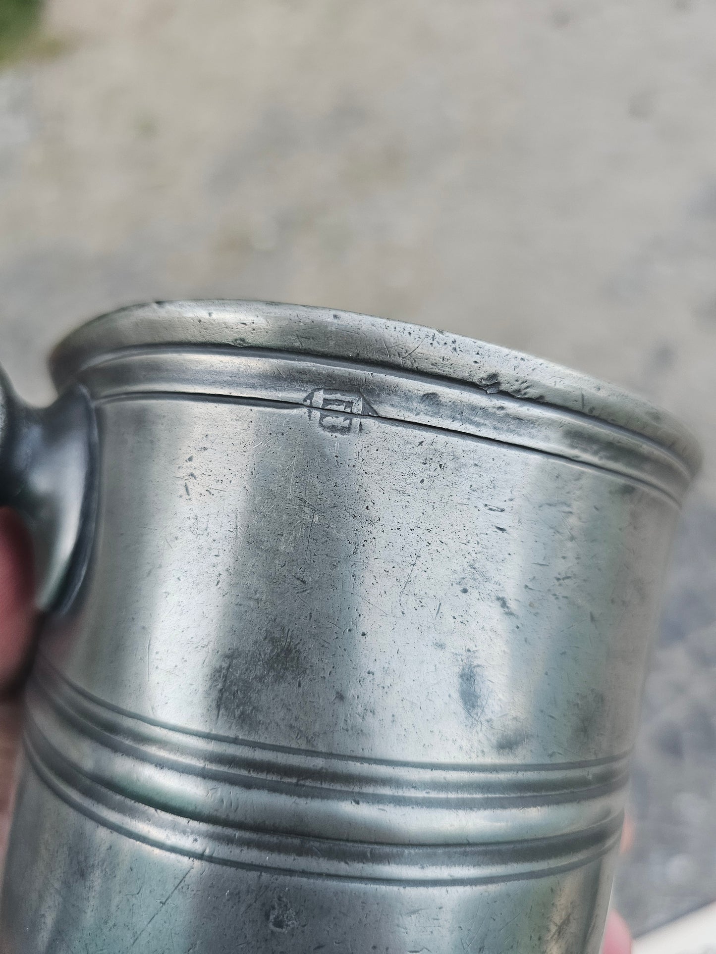 Large Antique Hallmarked Pewter Tankard from NH, William Barrett