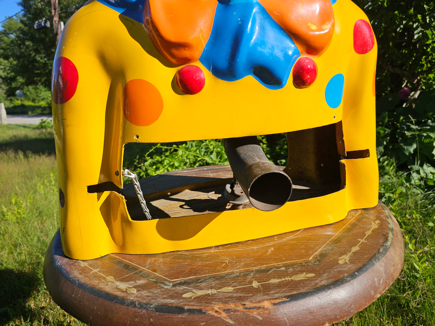 Vintage Fiberglass Laughing Clown Amusement Park Game