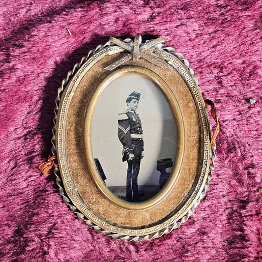 Antique Tintype Photograph Of Soldier In Metal Frame With Velvet Field