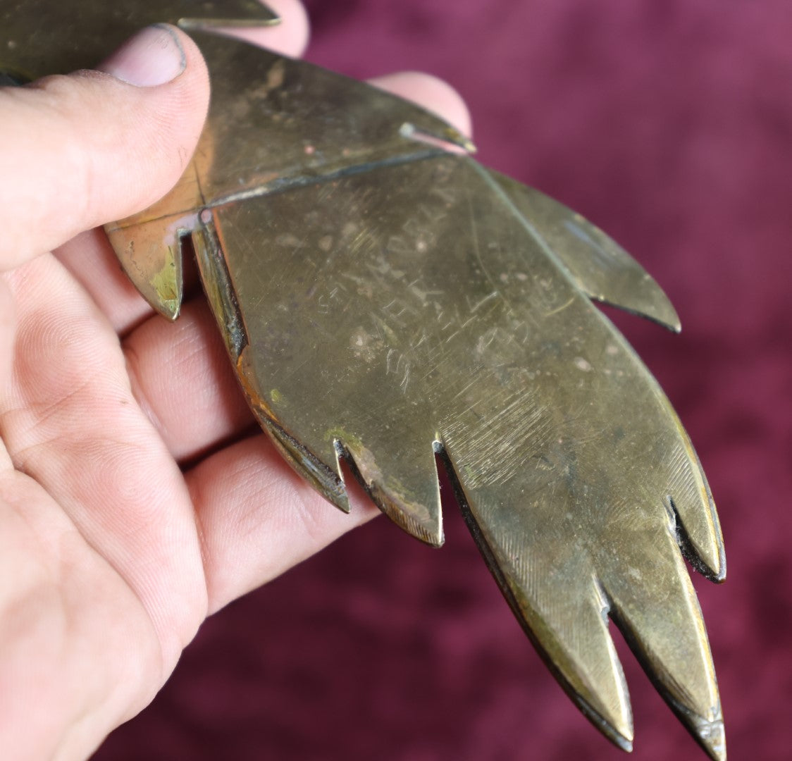 Lot 006 - Antique World War I Trench Art Parrot Decor, Made Out Of An Artillery Shell