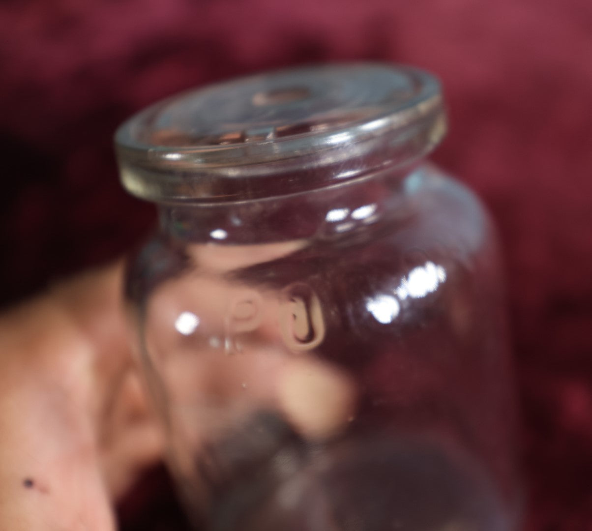 Lot 081 - Antique Bowker'S Pyrox Small Clear Glass Poison Jar With Lid