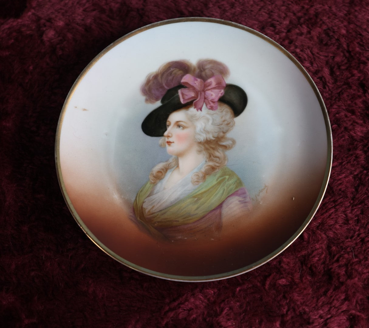 Lot 085 - Antique Plate With Woman In Hat, Has Wire Hanger