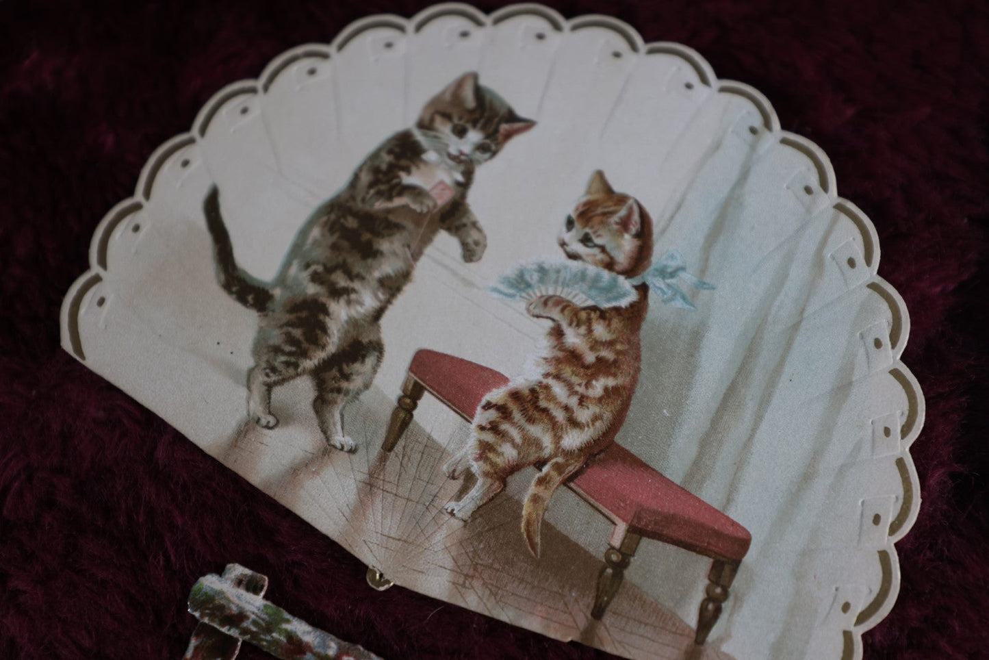 Lot 091 - Grouping Of 16 Trade Cards And Art Cards, Antique, Cats Dogs, Hold Up To Light Card