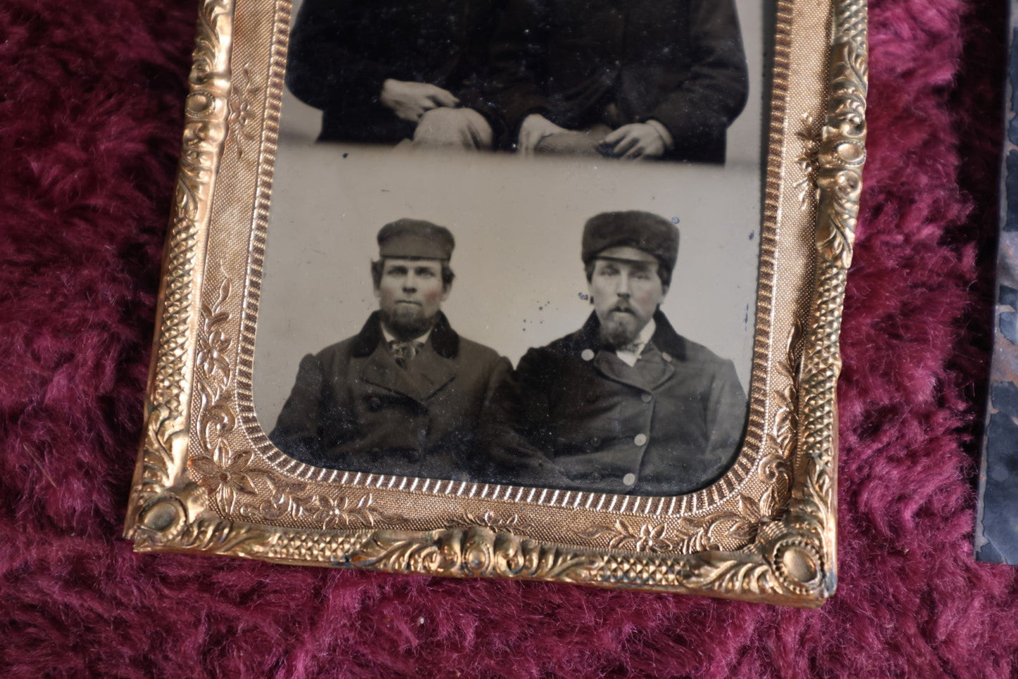 Lot 093 - Pair Of Tintypes, Double Exposure Of Men In Tin Framed And Mat, Along With Damaged Tintype Of Leaning Man