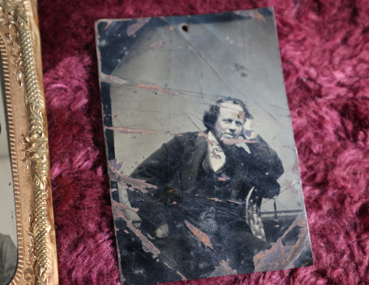 Lot 093 - Pair Of Tintypes, Double Exposure Of Men In Tin Framed And Mat, Along With Damaged Tintype Of Leaning Man