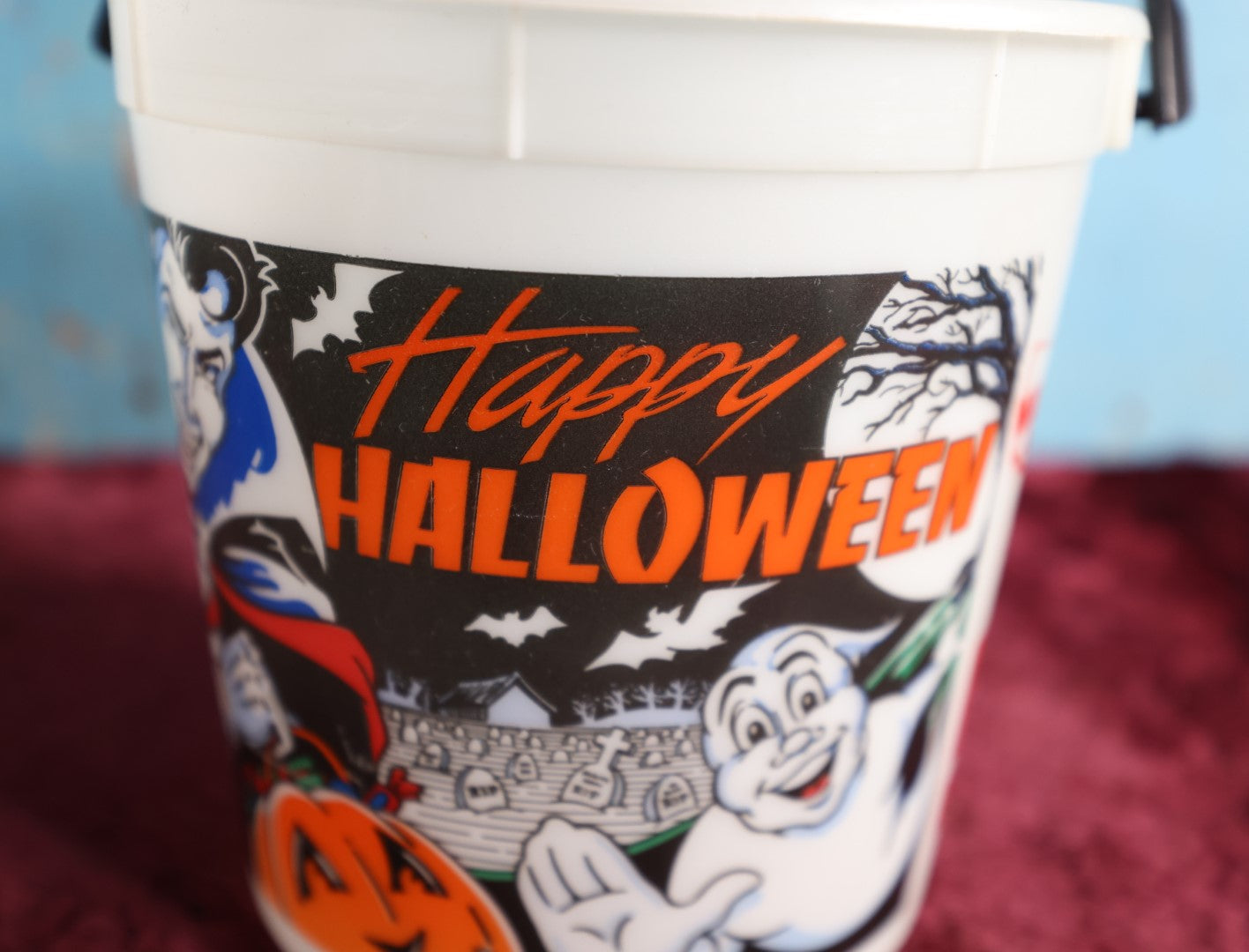 Lot 136 - Vintage Glow In The Dark Wal Mart And Coca Cola Promotional Halloween Candy Pale, Plastic