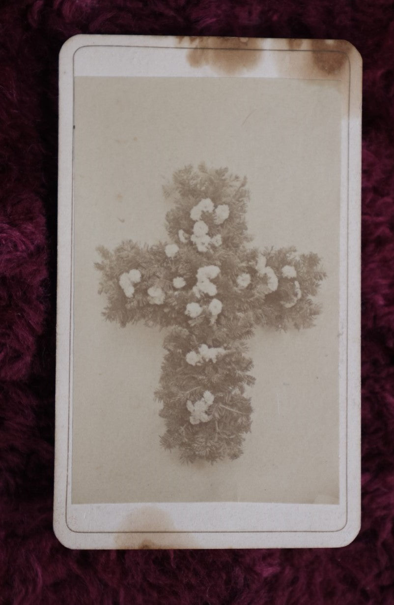 Lot 139 - Antique Cdv Photo Of Funeral Flowers Cross, H.F. Currier Photographer, Excelsior Block, Market Street, Salisbury, Mass