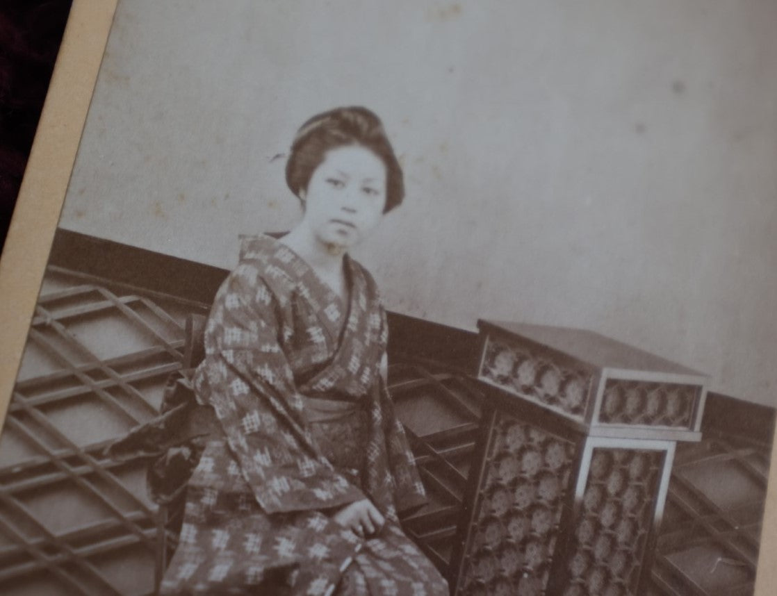 Lot 142 - Antique Cdv Photo Of Japanese Woman In Kimono, Japanese Characters On Back, Text Translates To "Warm Tsuchiya Crane"