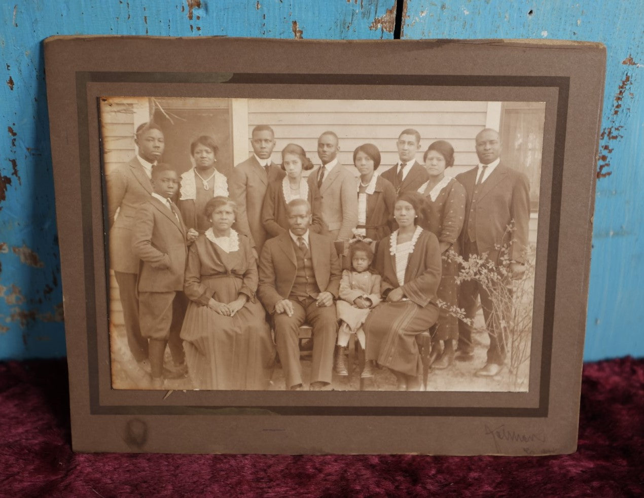 Lot 045 - Antique Boarded Photograph Of The Thompson Family, African American Family, Dated December 27, 1921, Location Unknown, Mrs. S.E. Thompson