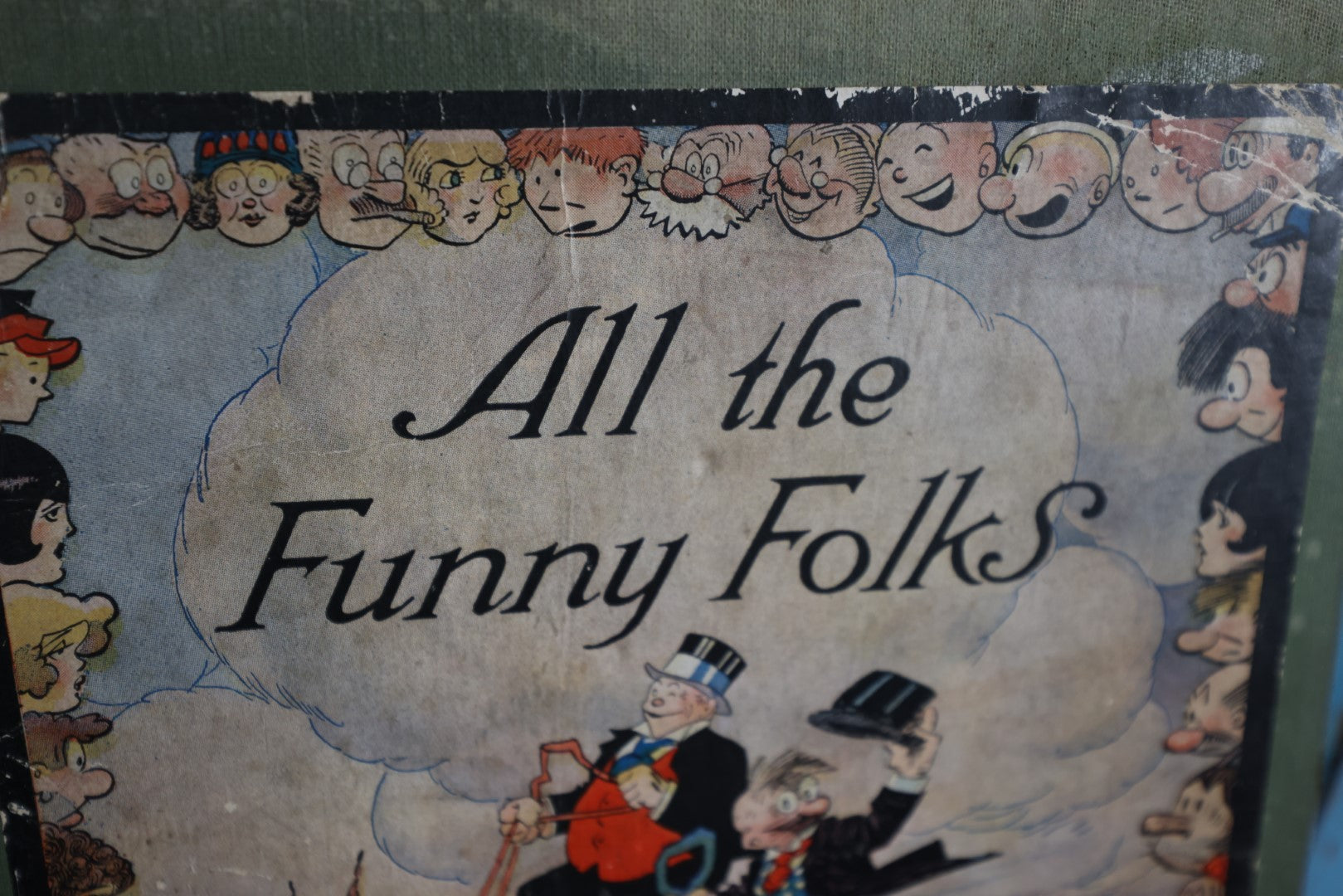 Lot 050 - All The Funny Folks Antique Cartoon Novelty Book, "The Wonder Tale Of How Comic-Strip Characters Live And Love," Featuring Felix The Cat, Copyright 1926 By King Feature Synidcate, New York