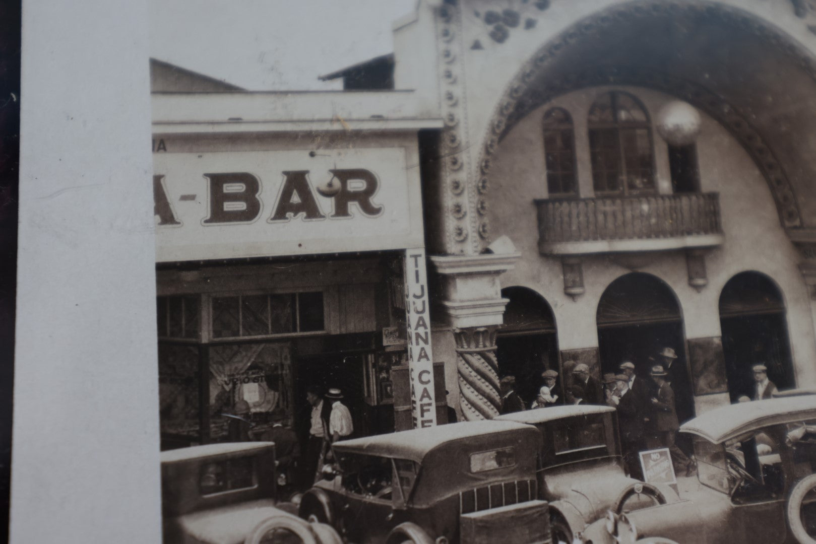 Lot 052 - Pair Of Antique Real Photo Postcards R.P.P.C. From Tijuana, Mexico, Bar & Tijuana Cafe, And Taylor Whiskey, Sold As Pair