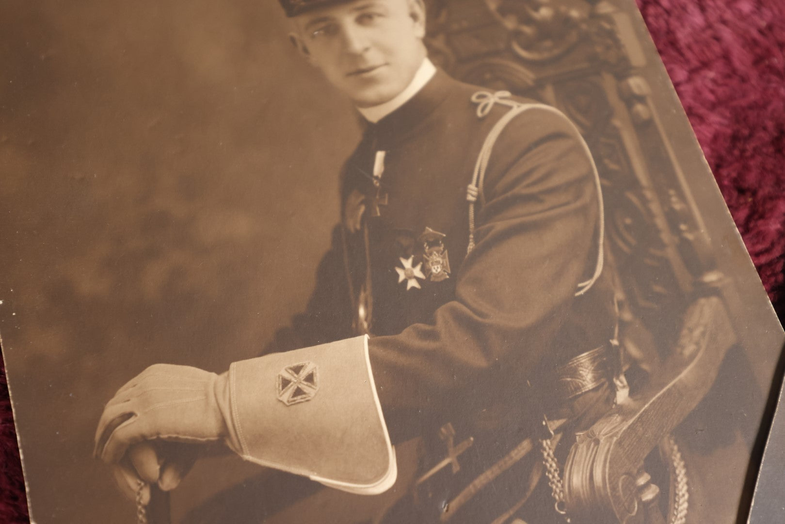 Lot 073 - Pair Of Antique 8 X 10 Photos Of Knights Templar Or Free Masons Fraternity Members, Skull And Crossbones Aprons, Other Regalia