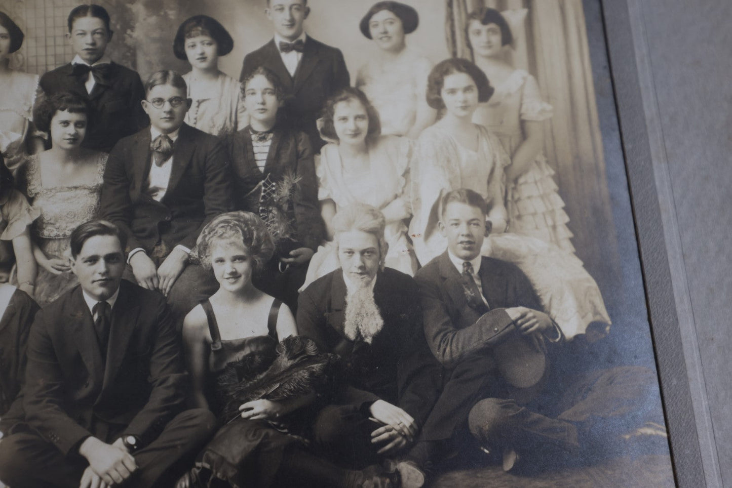 Lot 081 - Antique Boarded Photo Of Well Dressed Young People, Make-Up And Fake Beards, Maybe A Ball, Marked Murphy On The Back