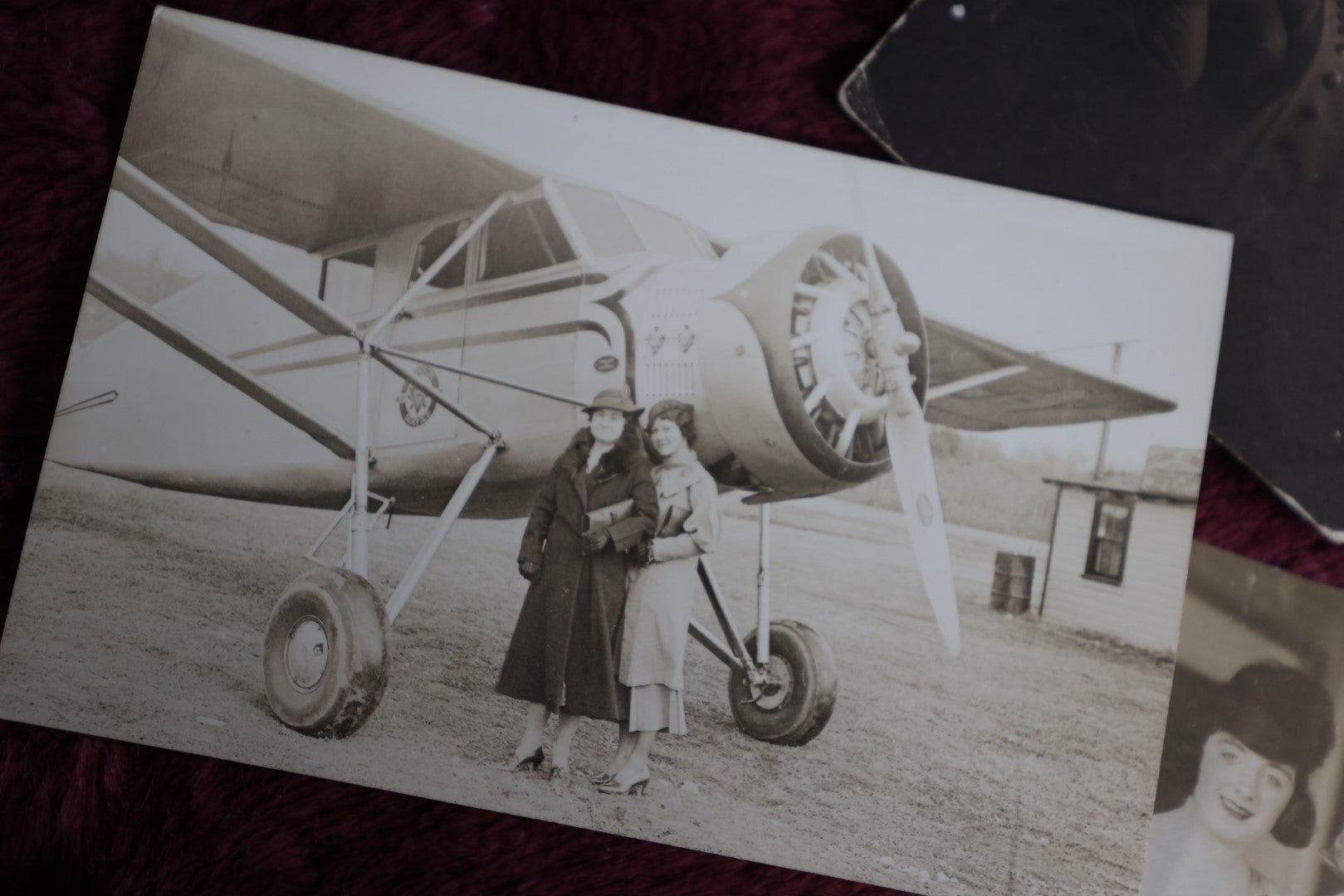 Lot 099 - Grouping Of 15 Antique Real Photo Postcards And Photographs, Horses, Planes, Etc