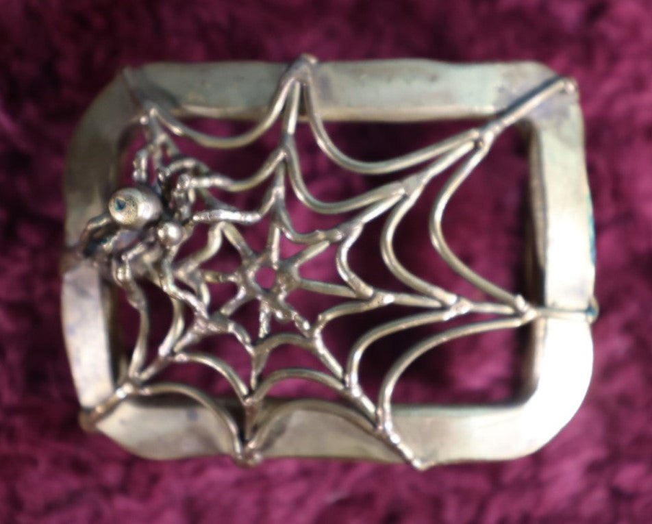 Lot 121 - Brass Spider Web Belt Buckle, Vintage, Made 1977 By Dick Peck