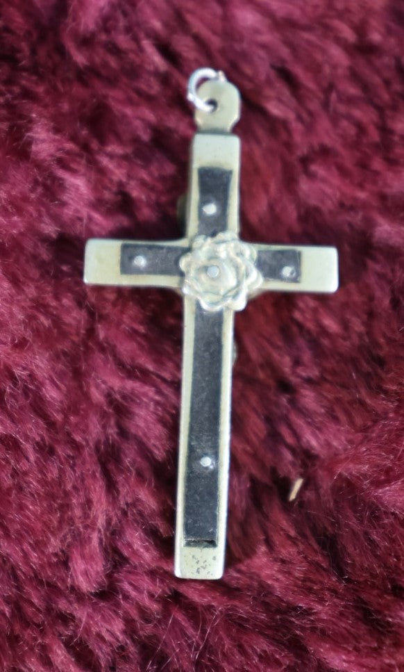 Lot 129 - Antique Wood And Metal Crucifix - Approximately 2"