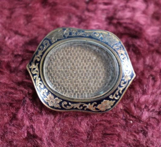 Lot 003 - Sizeable Victorian Hair Brooch Memento Keepsake, Engraved Flowers, Black Enamel, Pinback