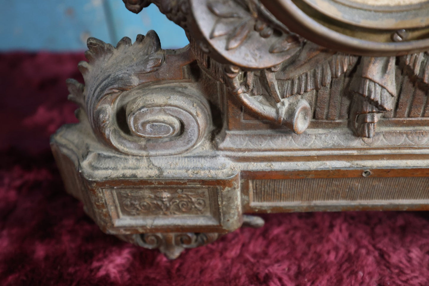 Lot 026 - Antique Metal Clock With Wood Backing And Pendulum, Untested Unworking, Decorative, Roses Motif