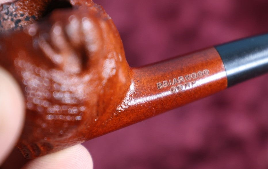 Lot 055 - Vintage Hand Carved Bear Head Briarwood Pipe