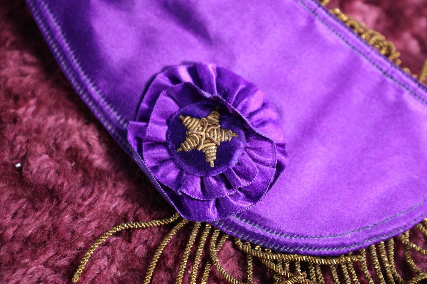 Lot 057 - Antique Purple Masonic Odd Fellows Rebekah Sash Collar, Lodge 35, Metal Embroidery, Belonged To Annie Goodrich, Manufactured By The Bruce Regalia Company, Worcester, Massachusetts