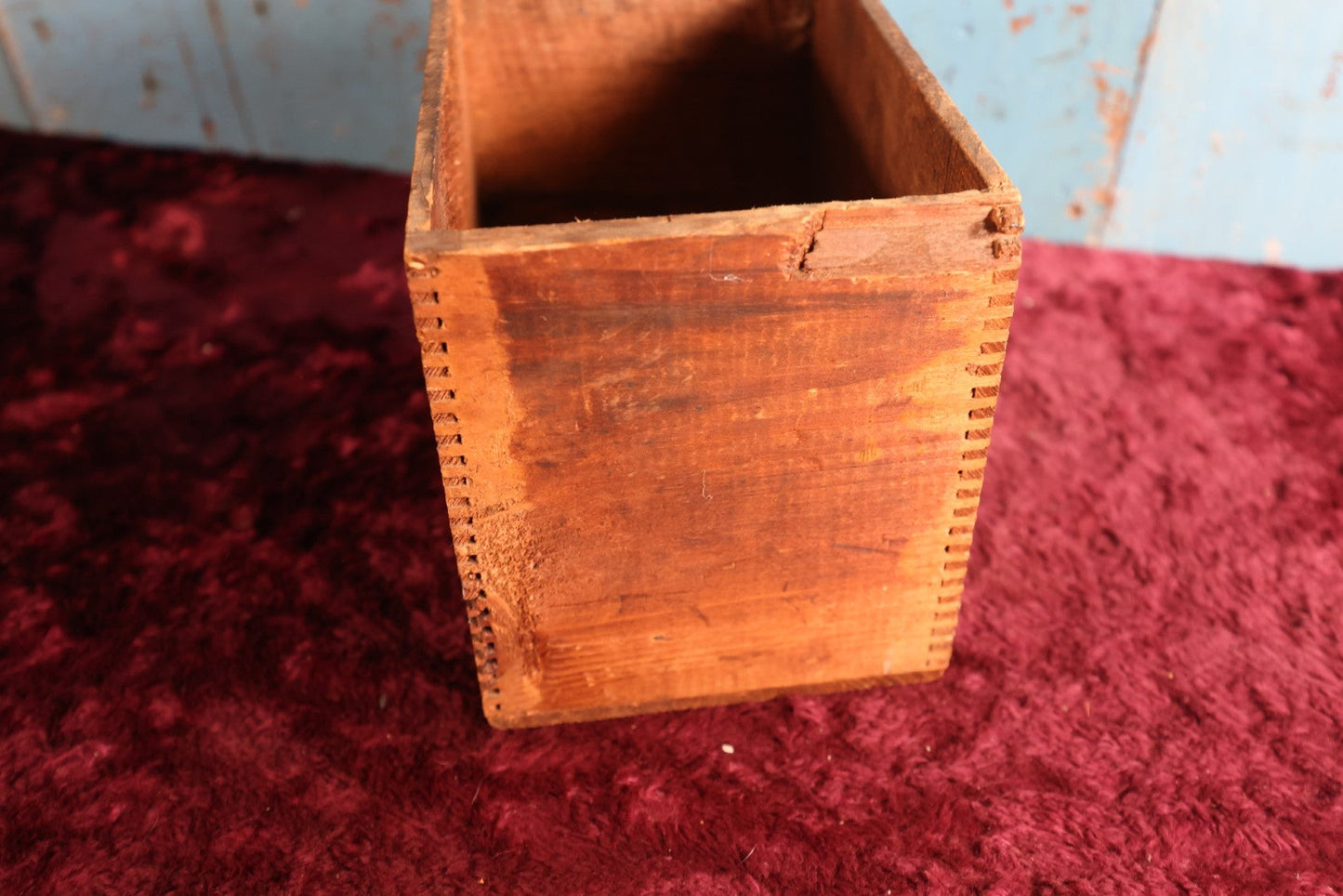 Lot 071 - Dodge Chemical Company, Boston, Massachusetts, Finger-Jointed Wooden Crate, Darker Patina, Manufacturer Of Embalming Fluids