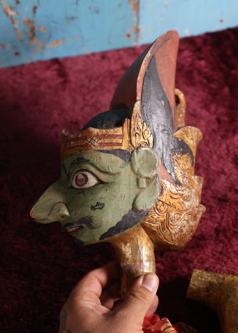 Lot 075 - Antique Hand Carved Thai Or Indonesian Puppet Head, Wooden, Hand Painted, With Partial Body And Clothes