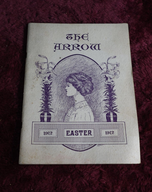 Lot 119 - Antique The Arrow Pamhplet Easter 1912