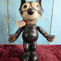 Lot 001 - Antique Felix The Cat Composition Figure With Jointed Arms, Copyright 1924 By Pat Sullivan