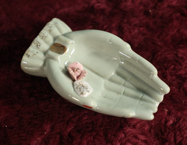 Lot 102 - Small Porcelain Hands Ashtray, Made In Japan